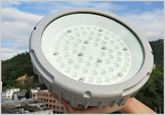 第三方灯具IP67防水防尘测试.jpg